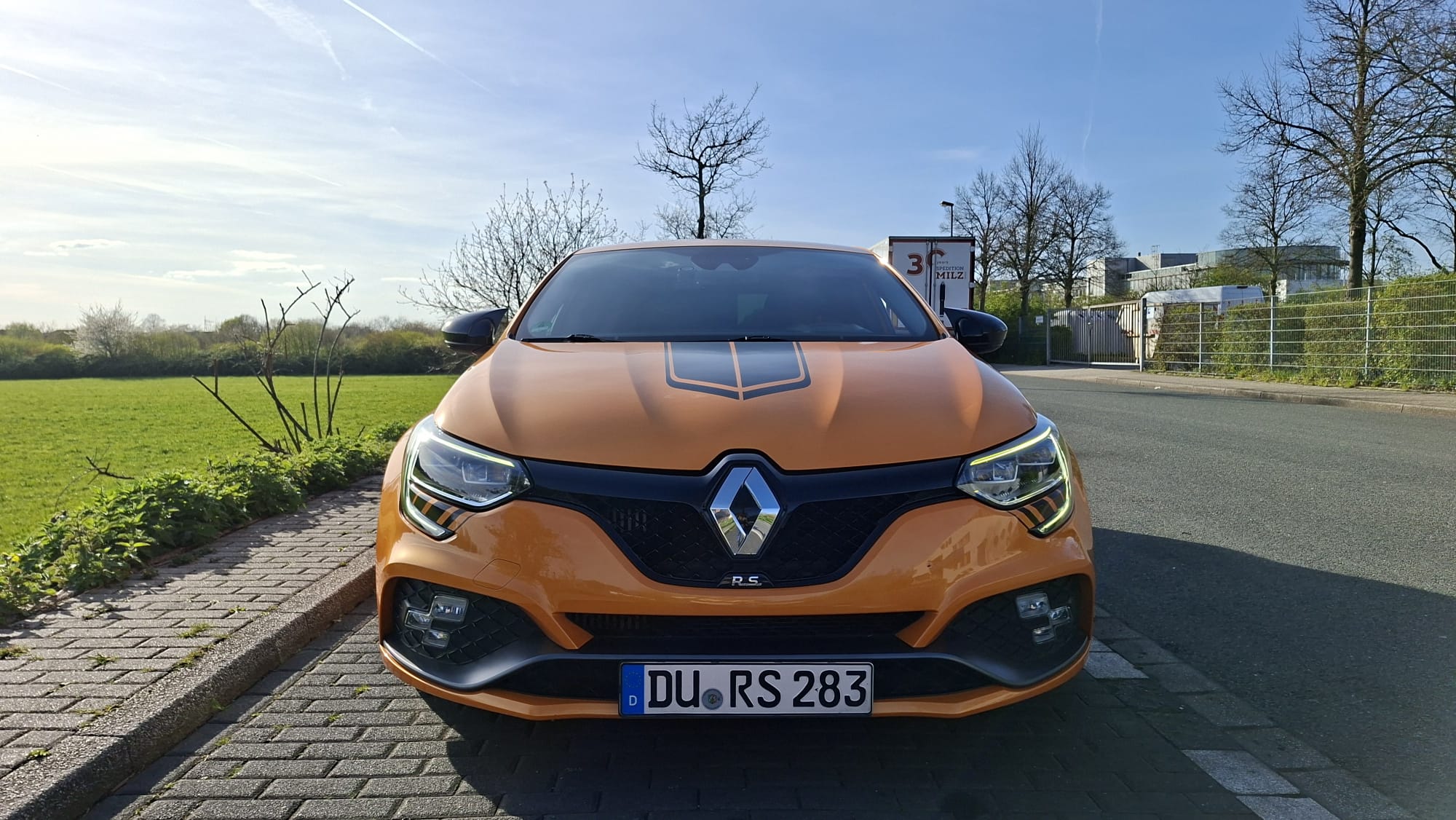 motion_photo_2644849596230338948