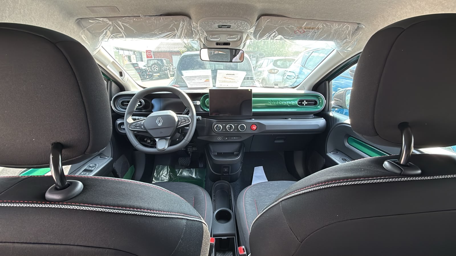 Twongi Interieur noch verpackt